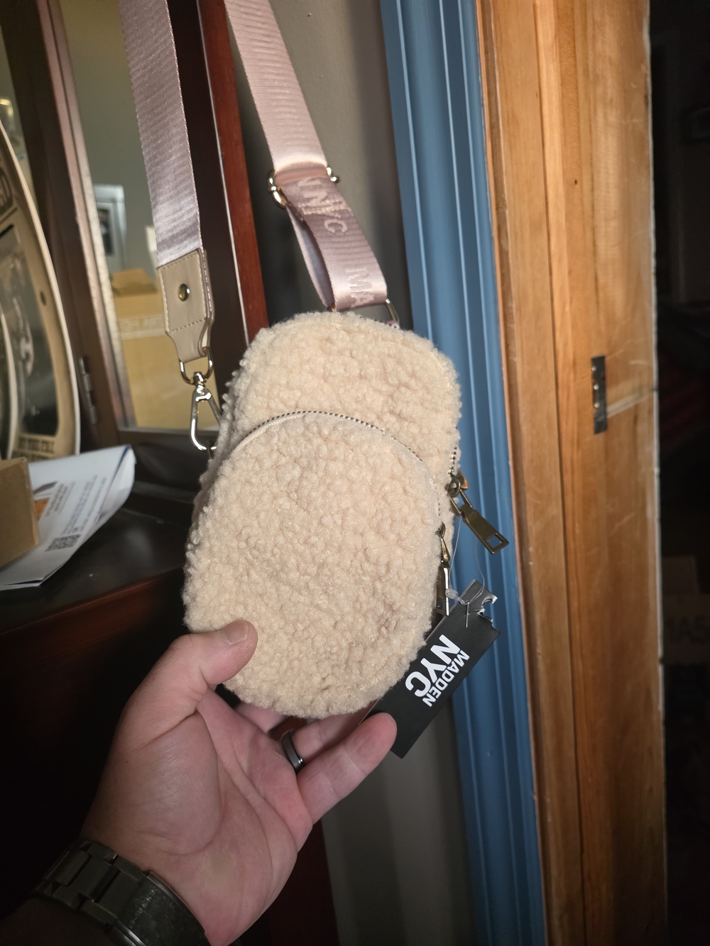 Madden NYC crossbody bag